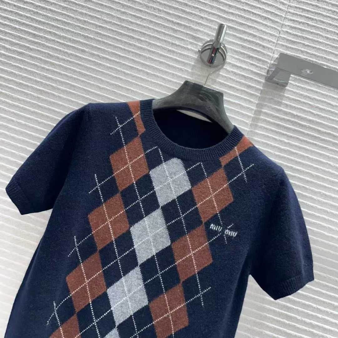 M Argyle Sweater