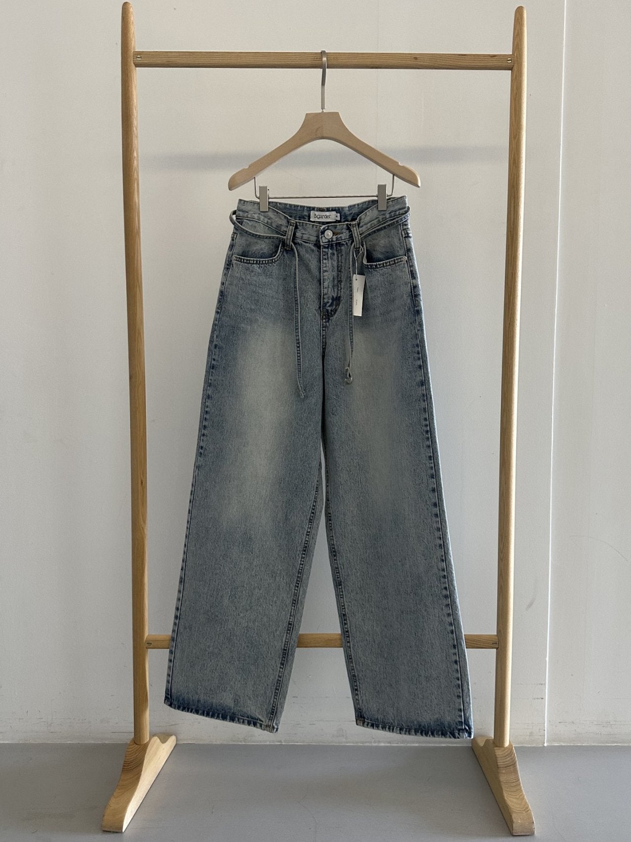 Belt Jeans