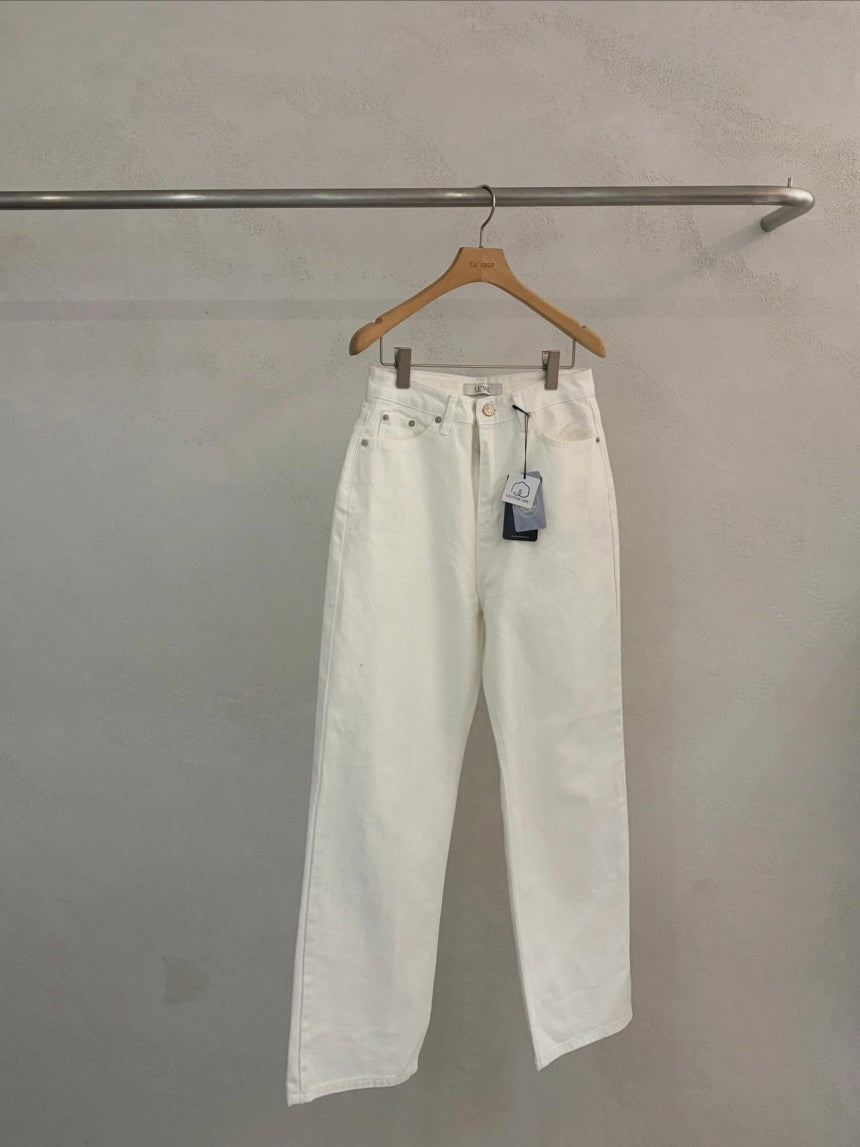 Standard White Jean