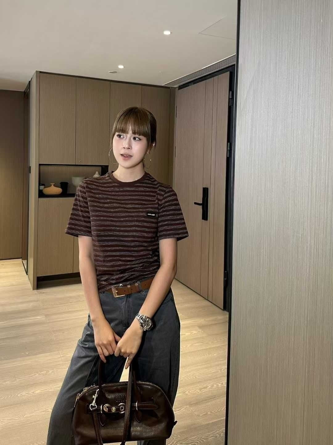 Brown Tee