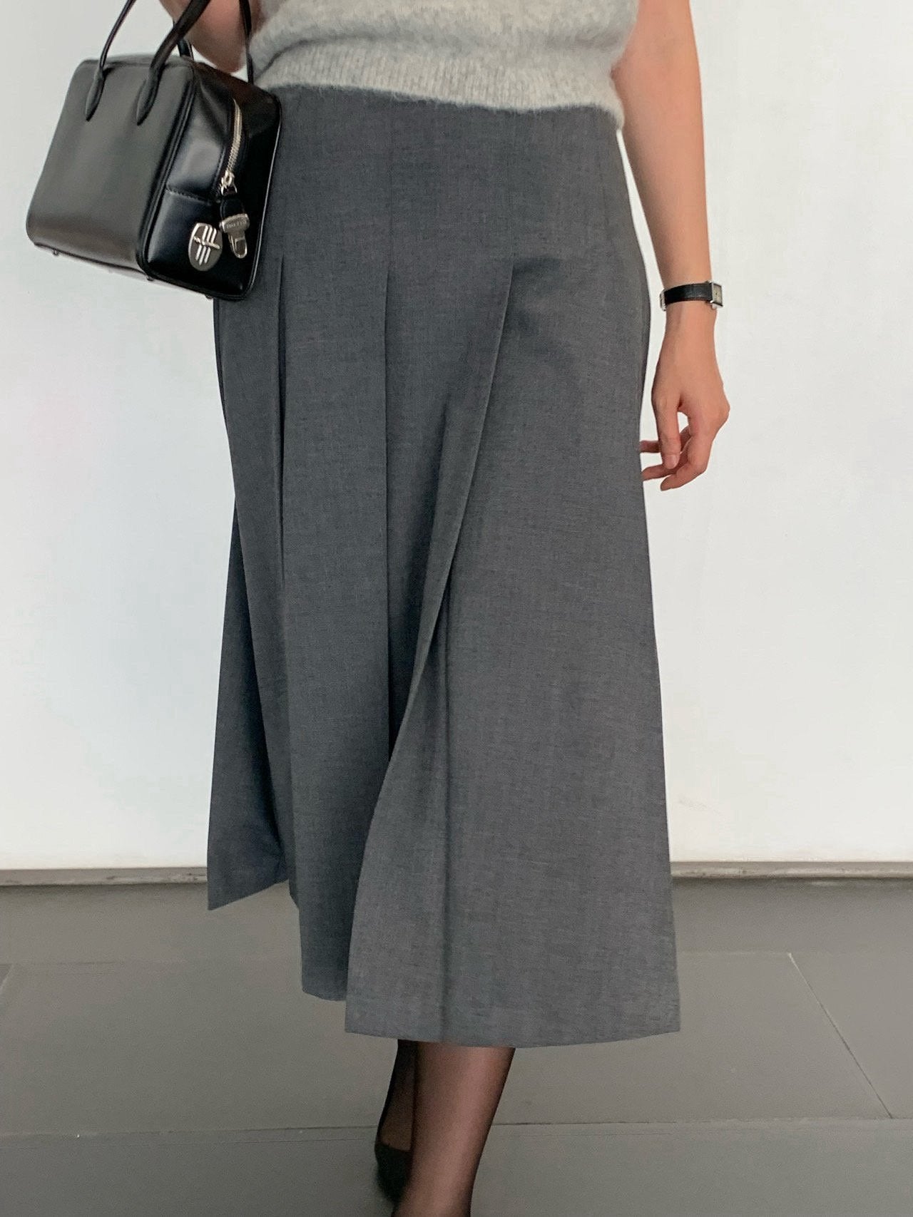 Wool Pleats Midi Skirt