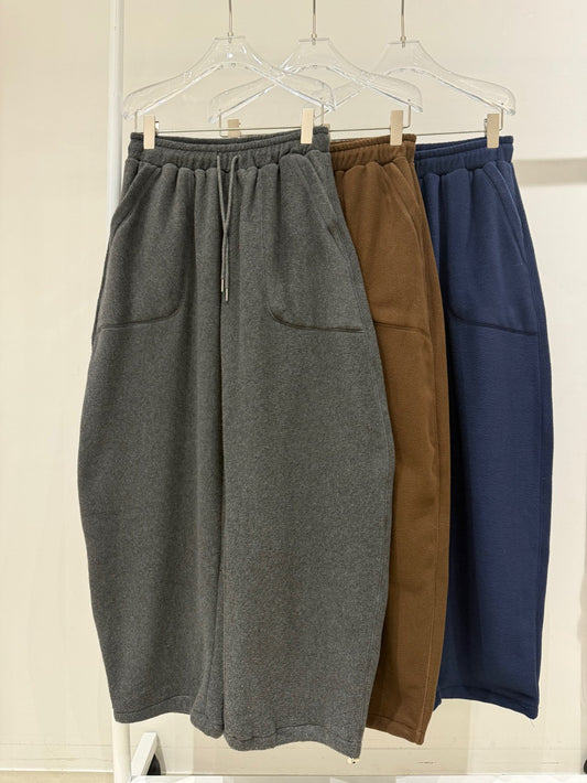 Curved Fleece Pants