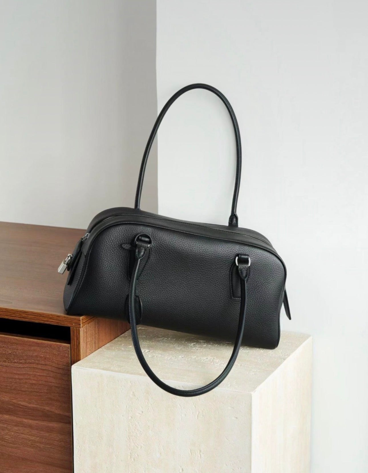 EW Shoulder Bag