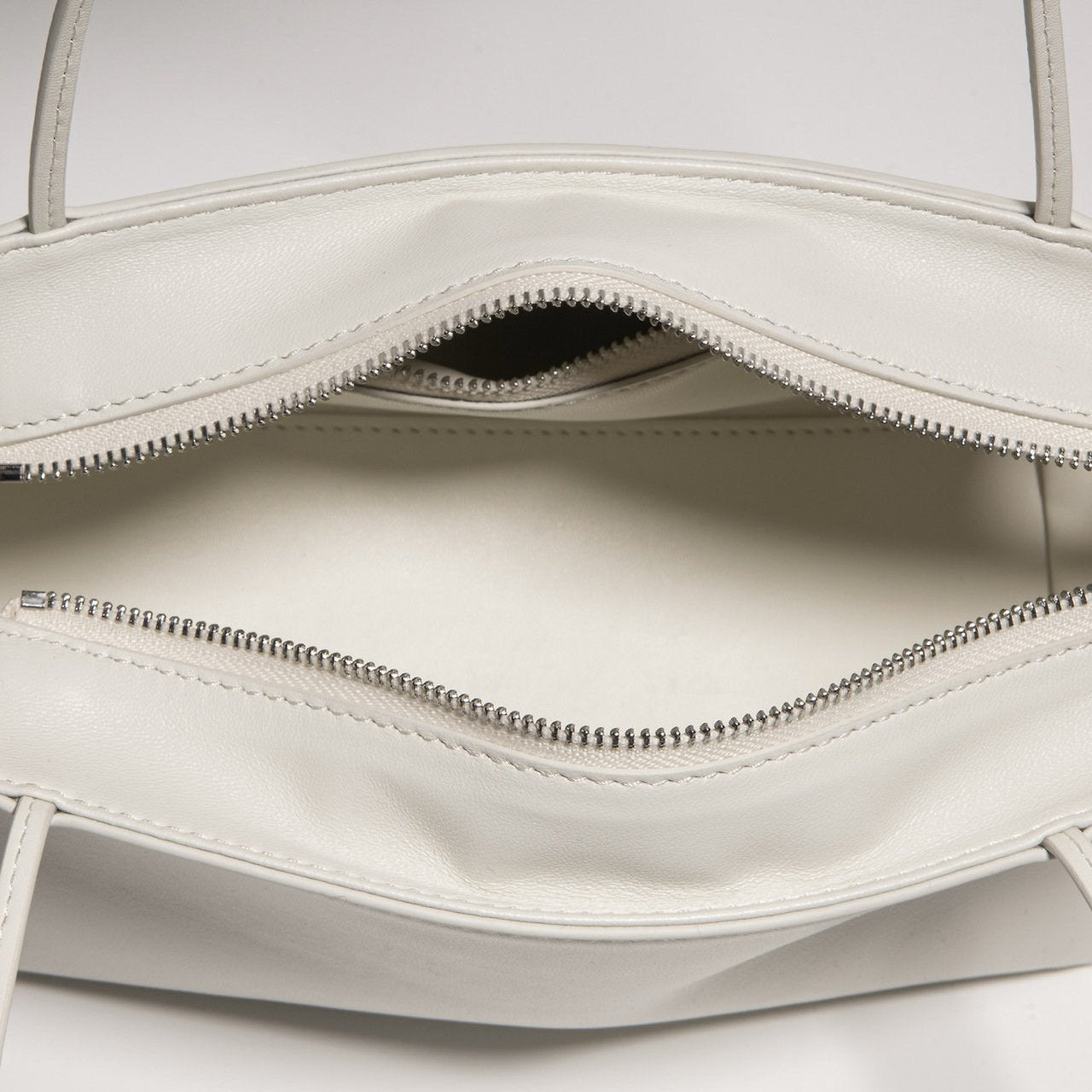 Terrasse S Shoulder Bag