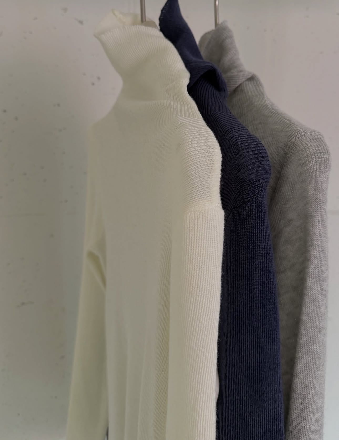 Simple High Neck