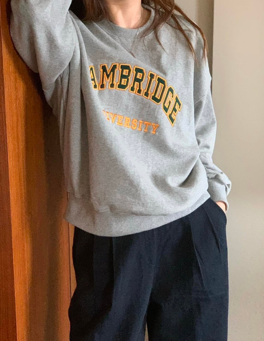 Cambridge Sweatshirt