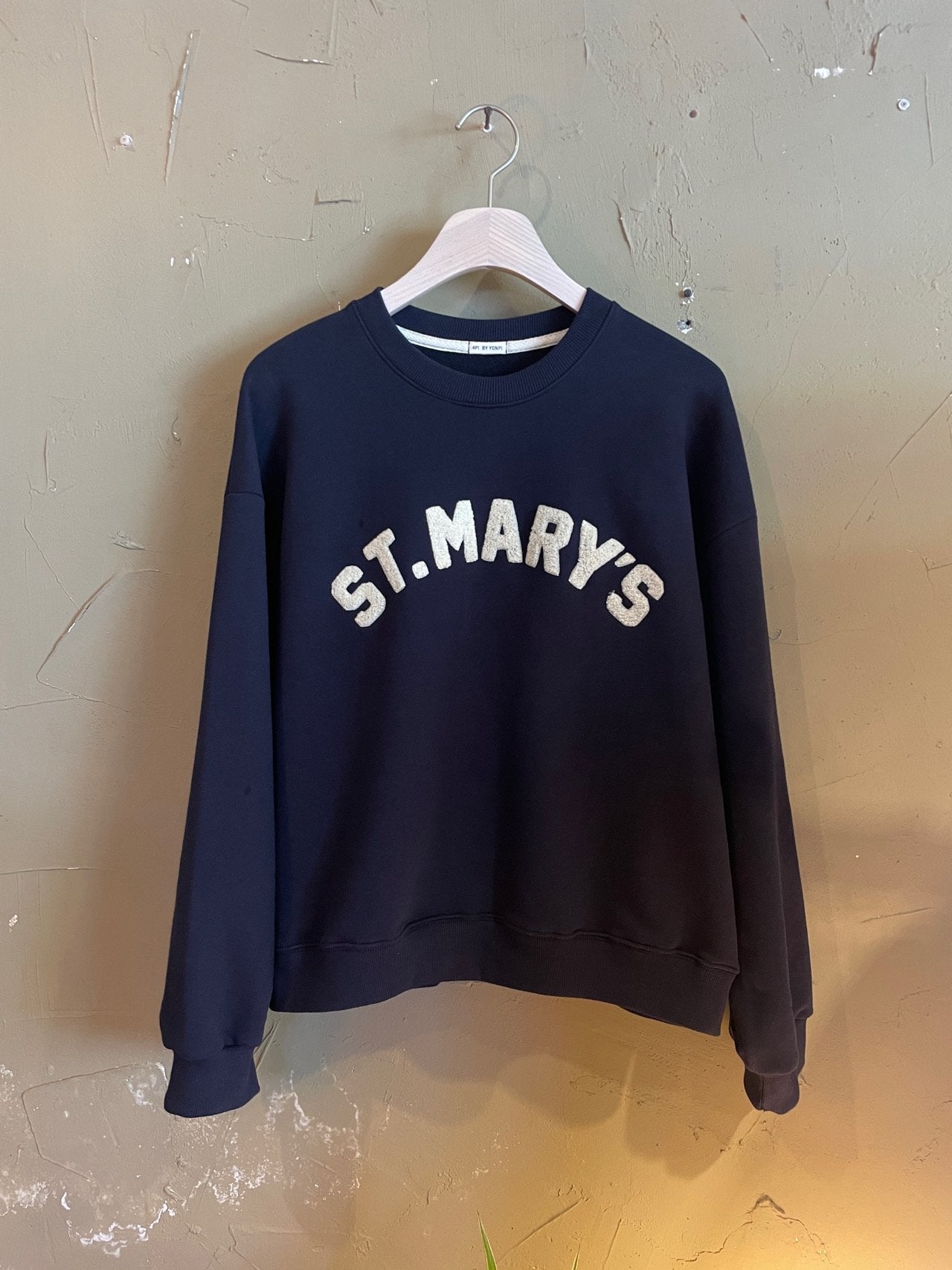 Mary Sweatshirt