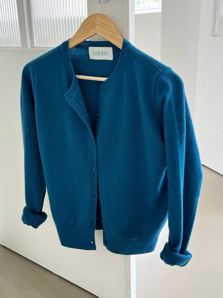 Round Cardigan