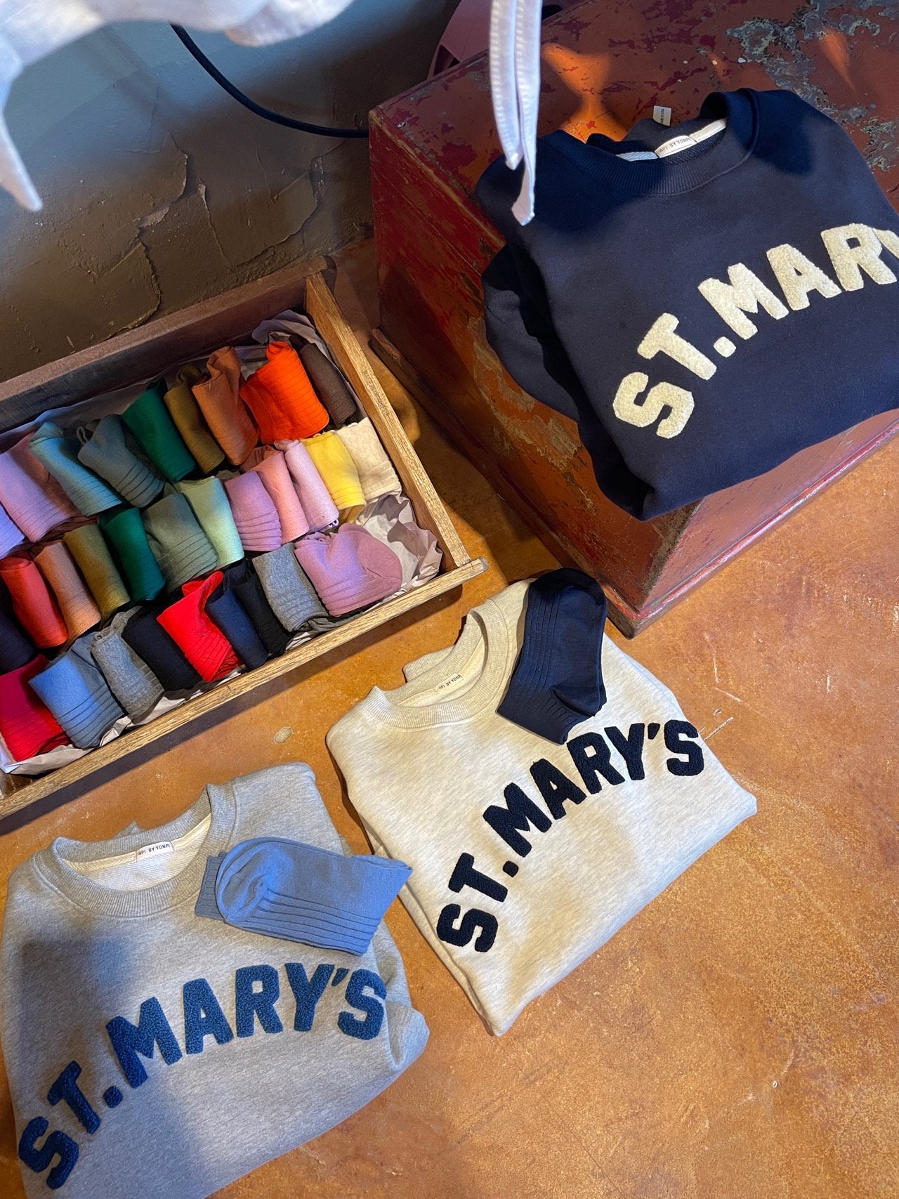 Mary Sweatshirt