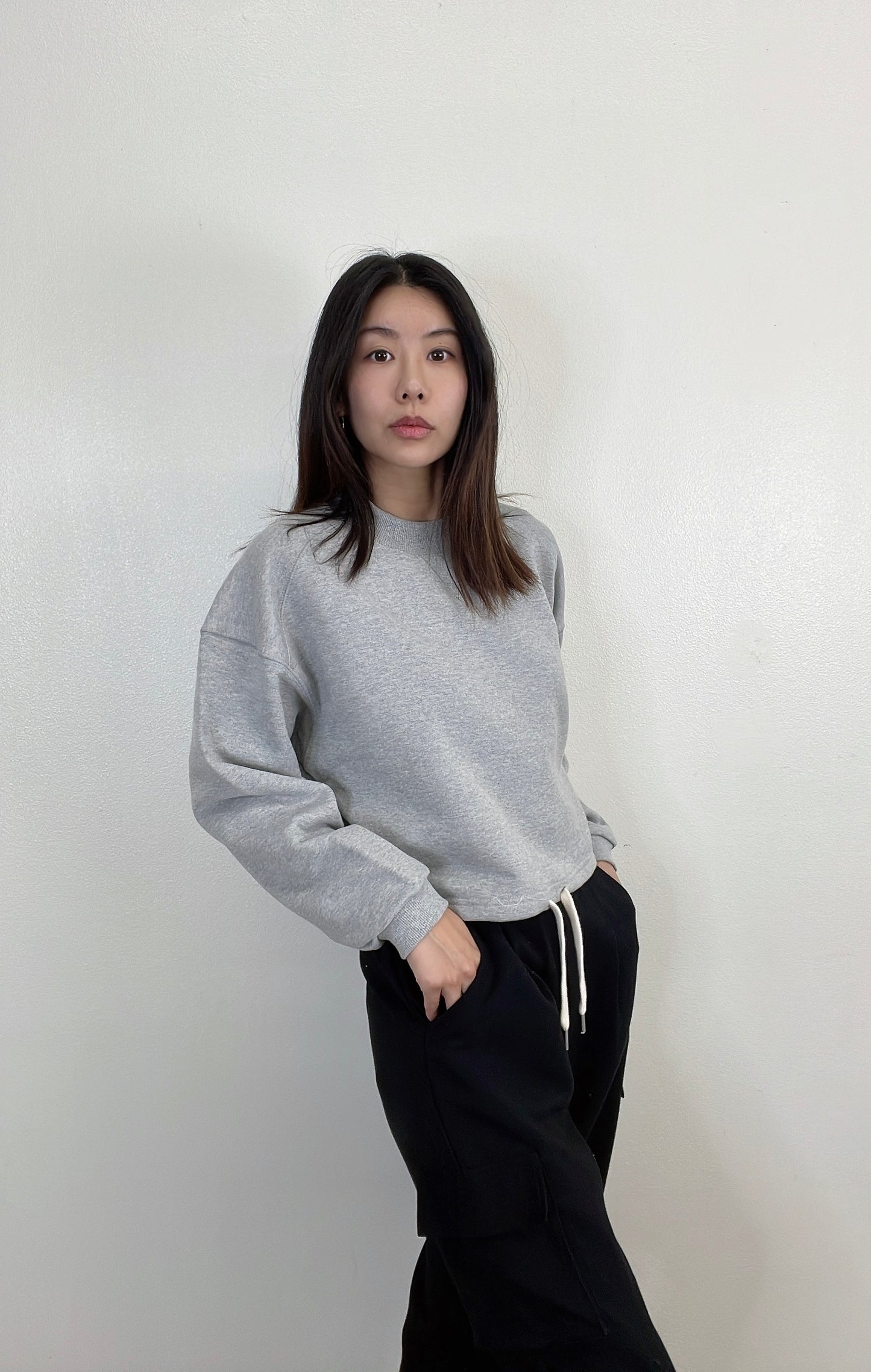 Hour Cropped Sweatshirt